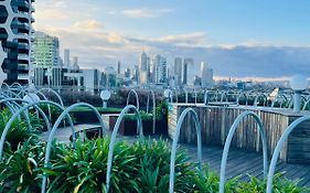 Cozy 1 Bed Apt & Spa,Free Parking ,Phenomena Views